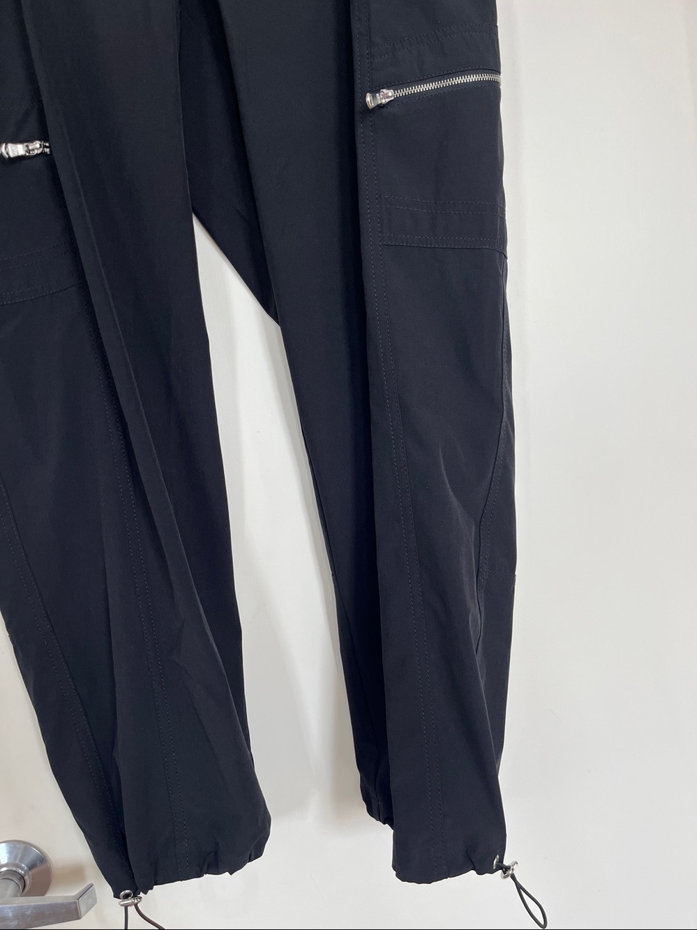 Zenergy by Chico's black jogger pants sz. 2.5 -SH - Picture 3 of 7